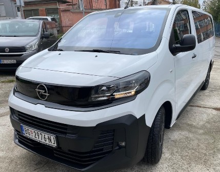 Rent a car Beograd  OPEL Vivaro 8+1